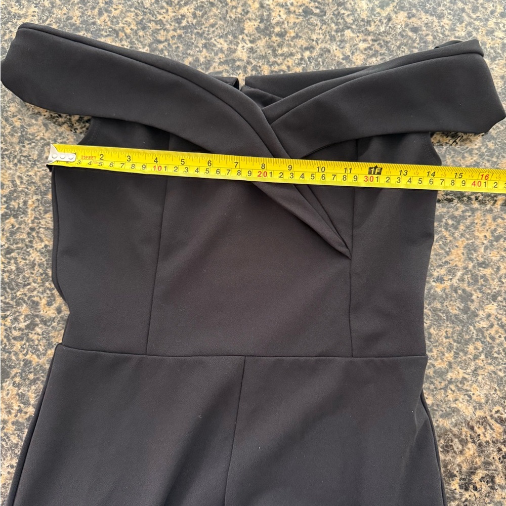 Lulu’s Elegant Black Women's Jumpsuit Off the Shoulder - Picture 4 of 5